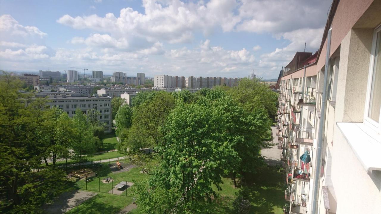 Apartamento Ul. Ugorek Kolo Areny Cracovia Exterior foto
